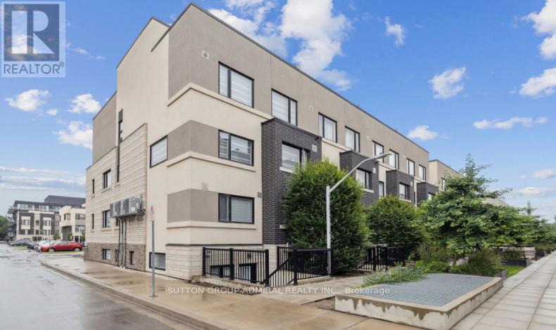 817 - 1133 Cooke Boulevard N, Burlington, Ontario  L7T 4A8 - Photo 2 - W13643078