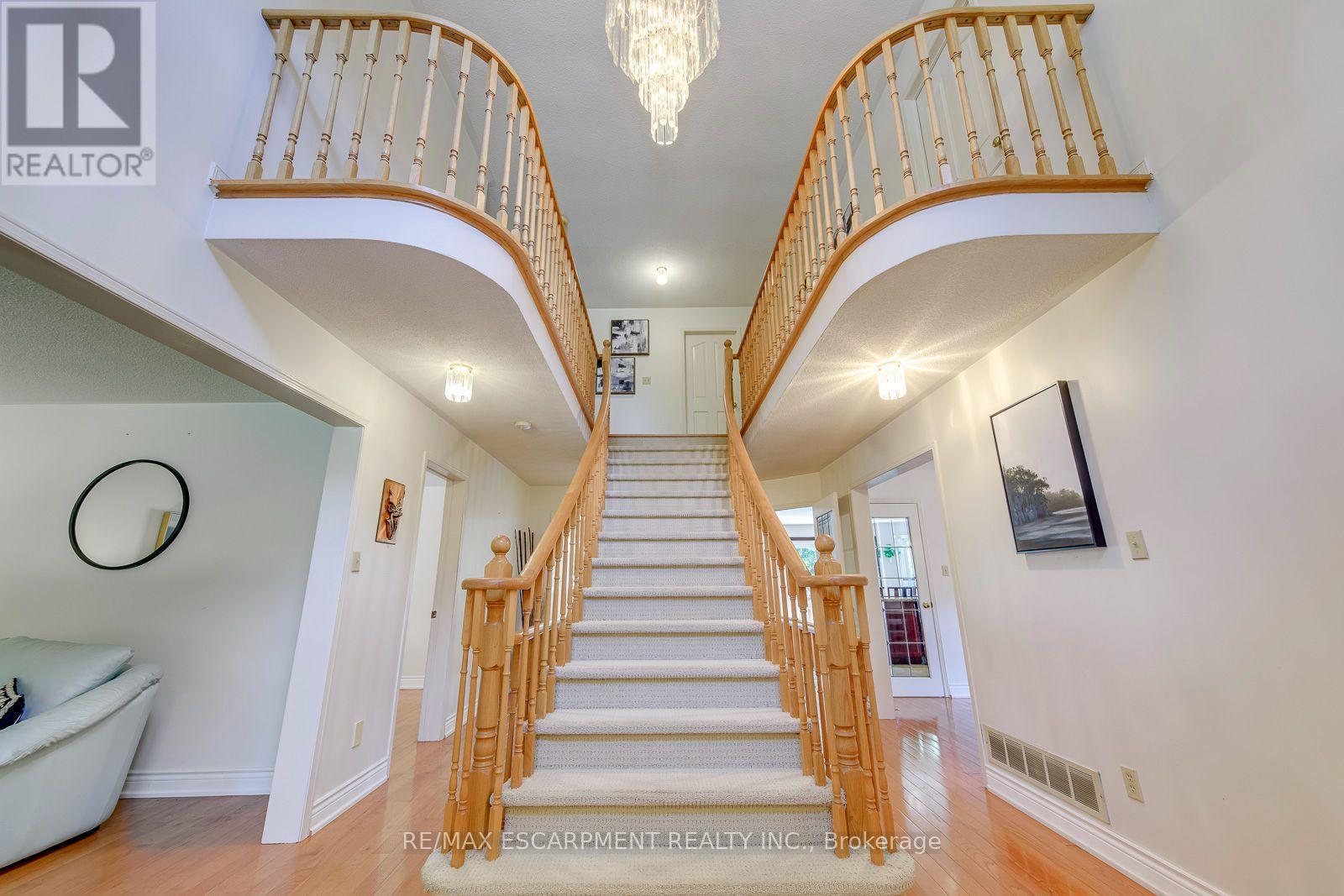 2442 Wynten Way, Oakville, Ontario  L6J 7K9 - Photo 20 - W13643108