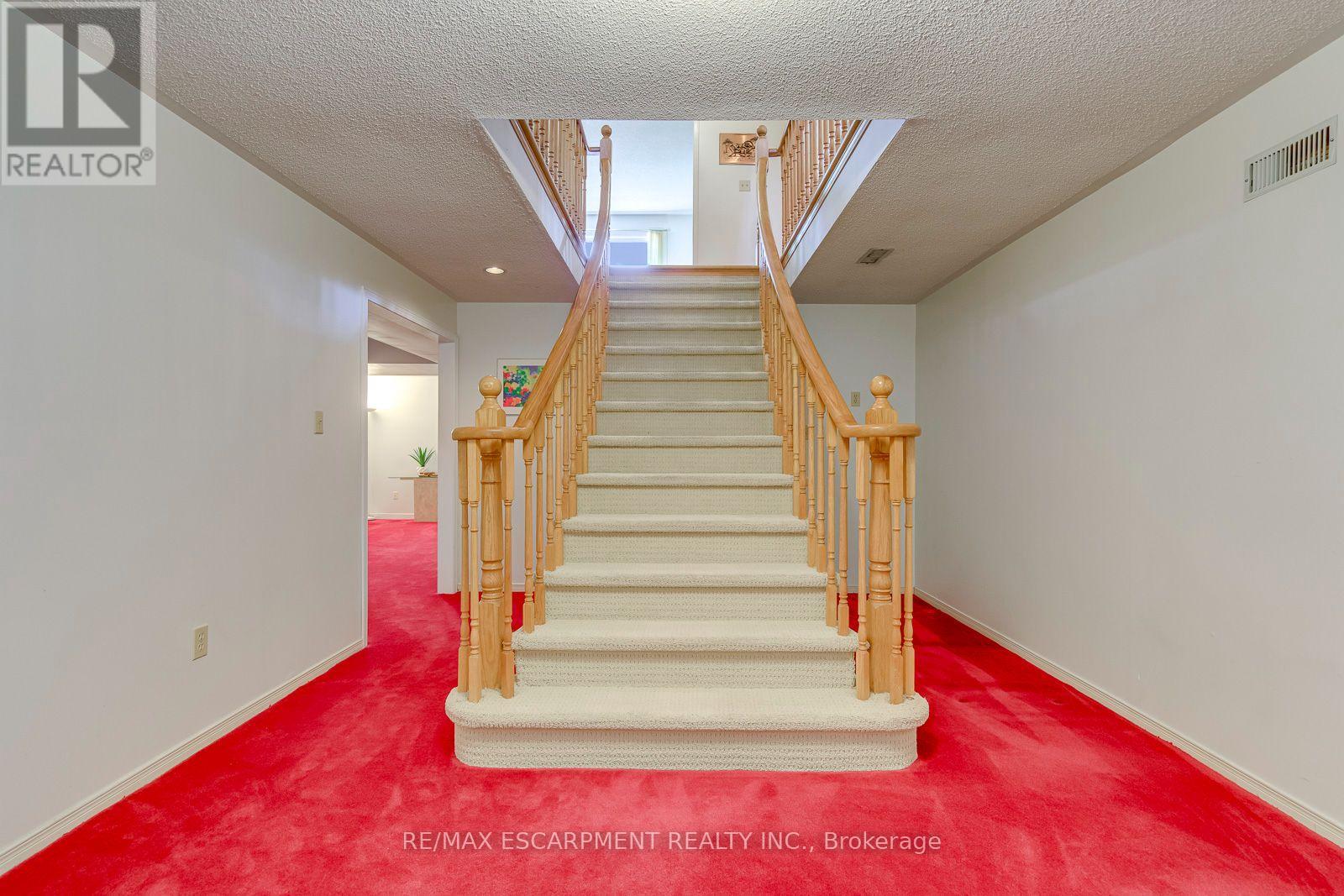 2442 Wynten Way, Oakville, Ontario  L6J 7K9 - Photo 31 - W13643108