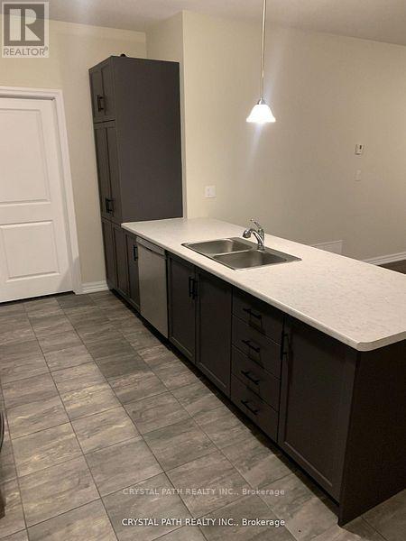 52 (Room 1) - 4311 Mann Street, Niagara Falls, Ontario  L2G 0E7 - Photo 6 - X13643100