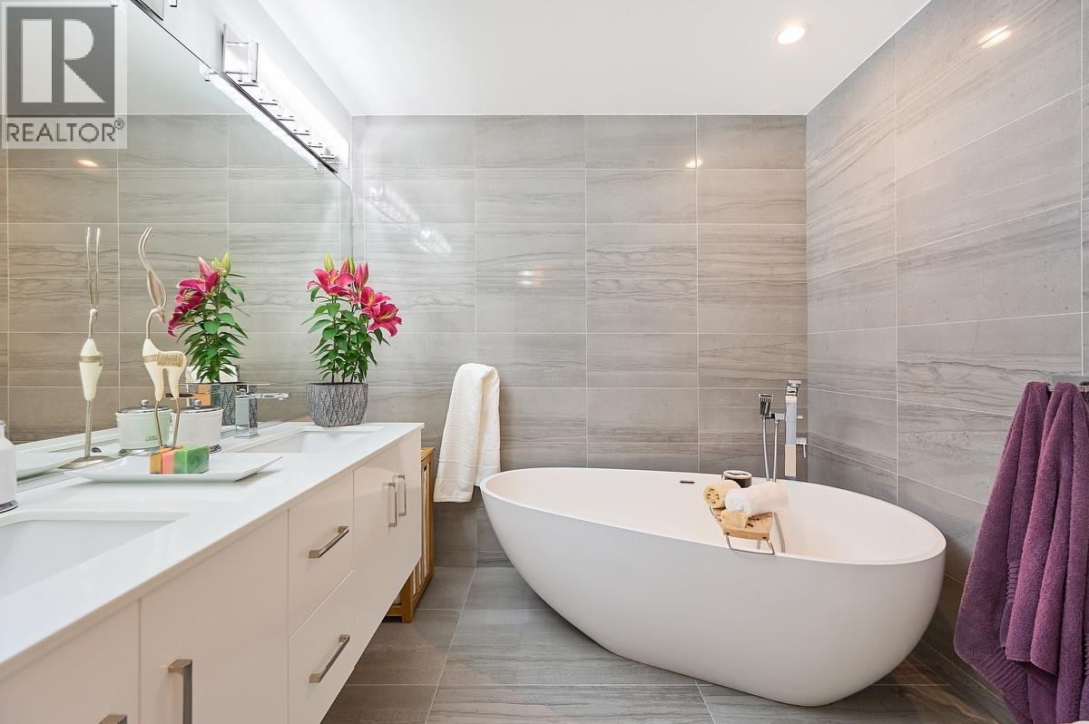 121 3105 Dayanee Springs Boulevard, Coquitlam, British Columbia  V3E 0C2 - Photo 15 - R3146471