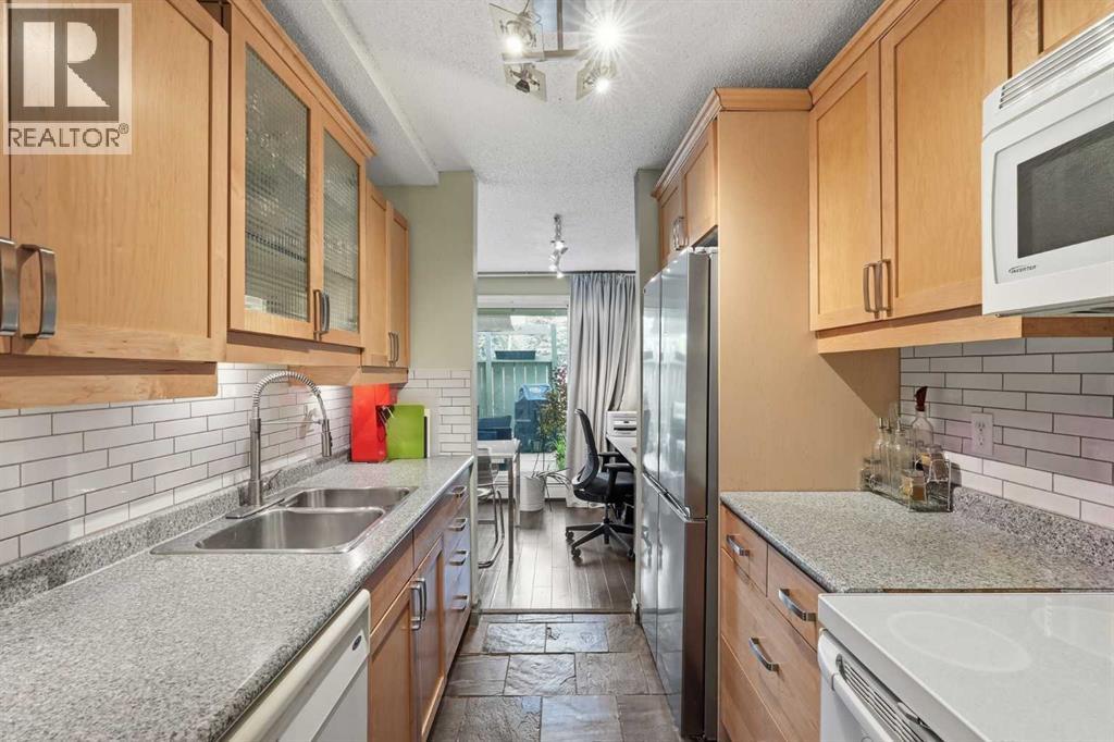 214, 10120 Brookpark Boulevard SW, Calgary, Alberta  T2W 3G3 - Photo 9 - A2332004