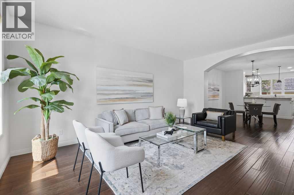 2630 Mclean Avenue SW, Calgary, Alberta  T3E 1V2 - Photo 5 - A2334253