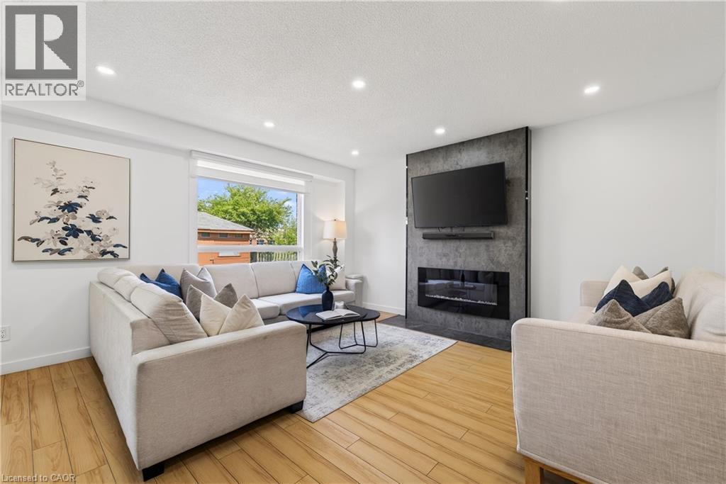 9 Holm Street, Cambridge, Ontario  N3C 3N3 - Photo 6 - 40853214