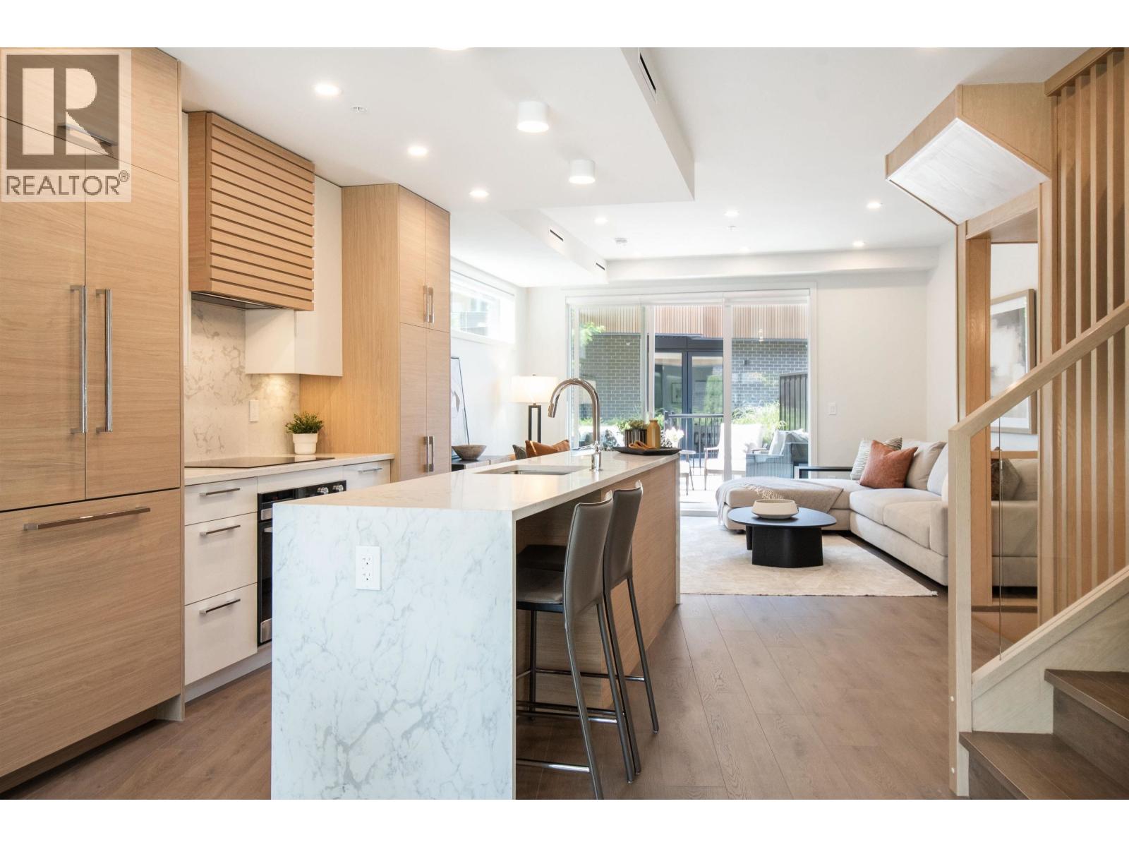 3181 Canfield Crescent, North Vancouver, British Columbia  V7R 2V9 - Photo 4 - R3146385