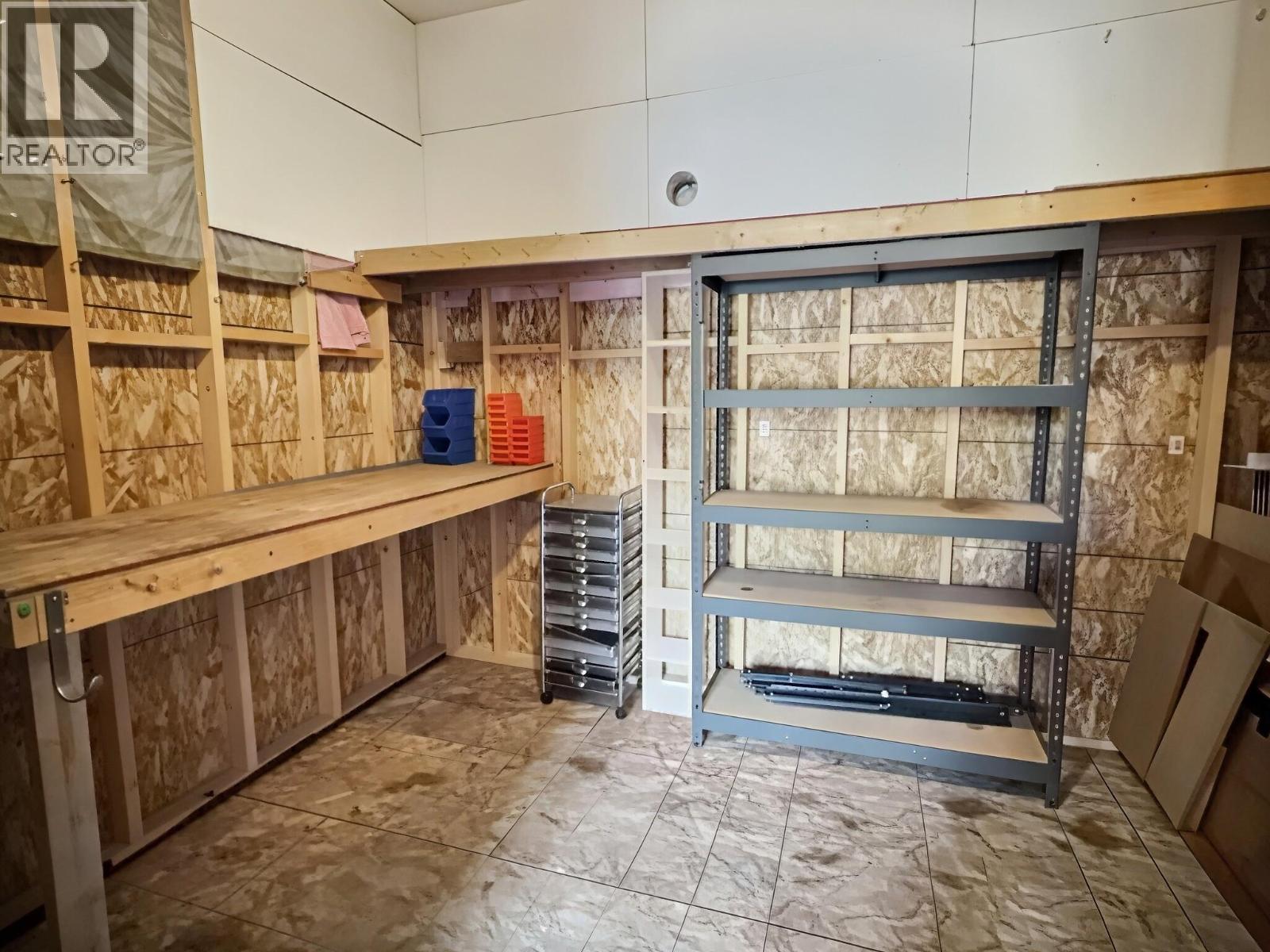 5399 Shelly Drive, Kamloops, British Columbia  V2C 5A7 - Photo 24 - 10396372