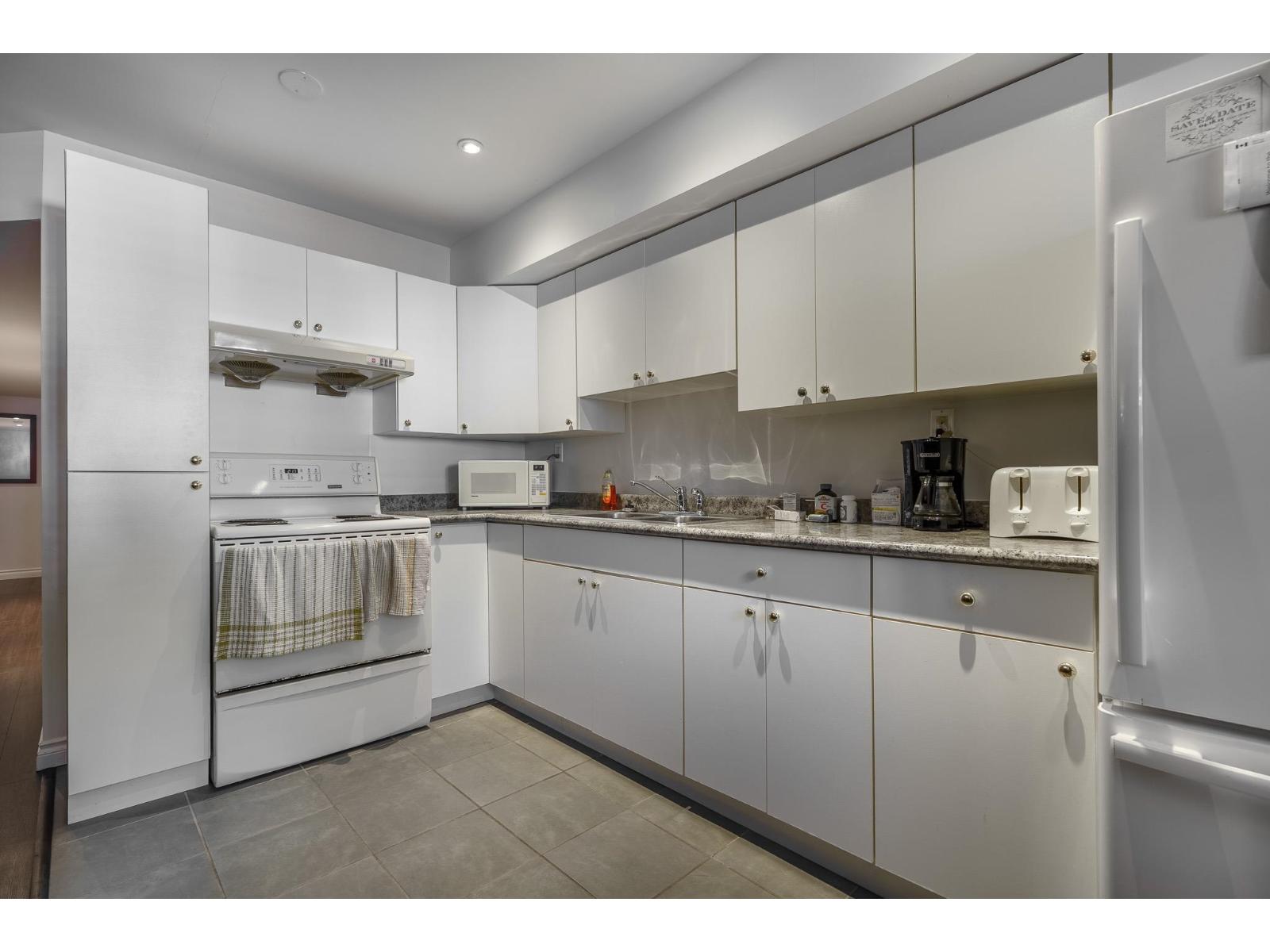 14775 59a Avenue, Surrey, British Columbia  V3S 0R6 - Photo 25 - R3153227