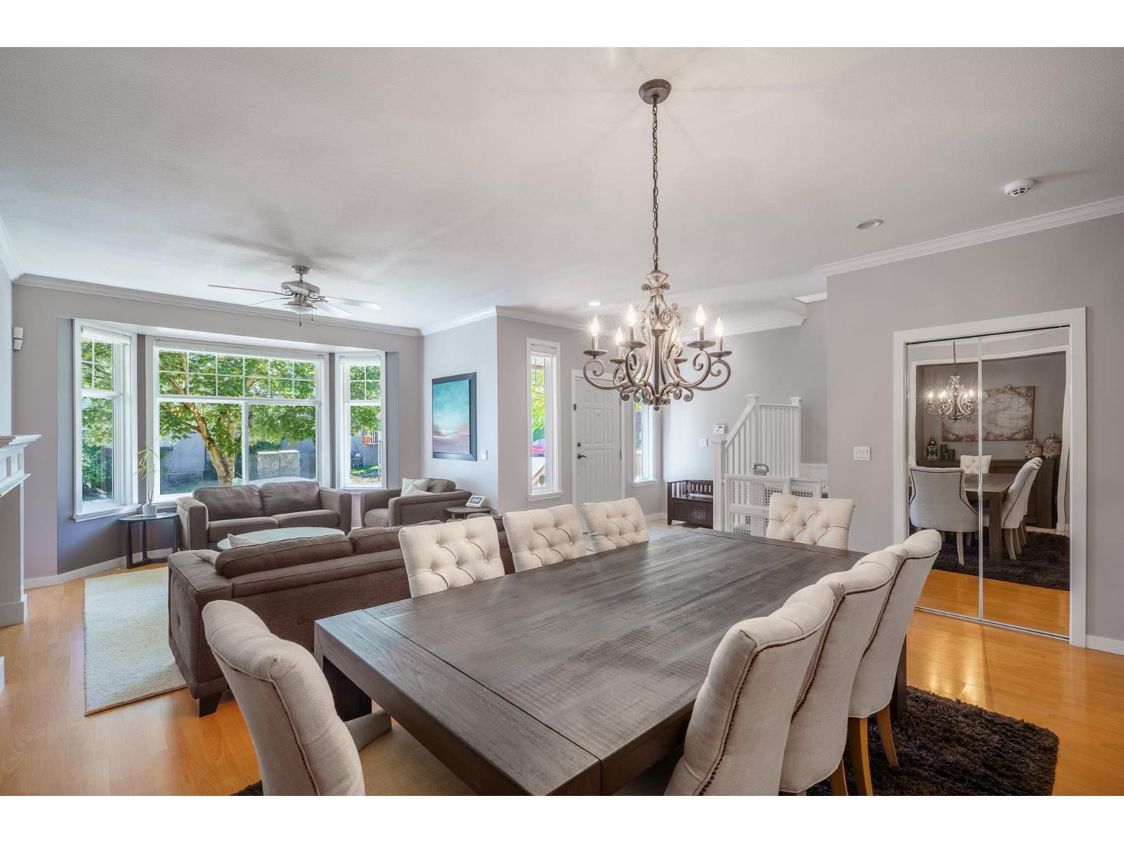 14775 59a Avenue, Surrey, British Columbia  V3S 0R6 - Photo 4 - R3153227
