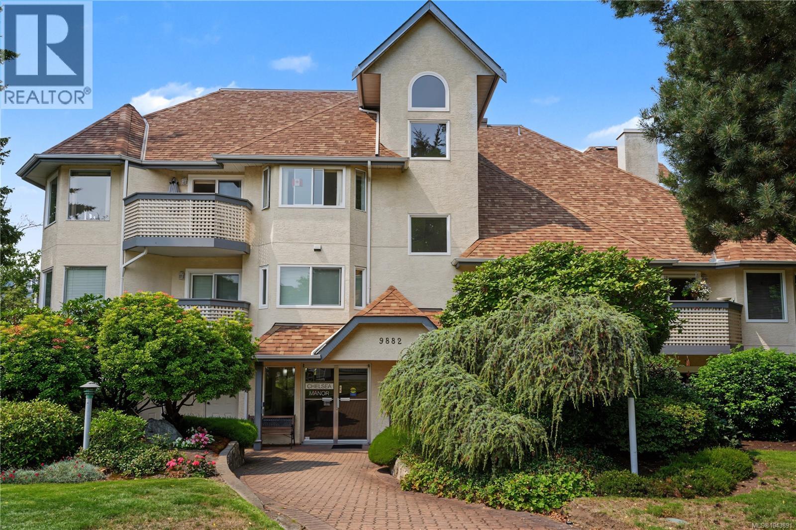 319 9882 Fifth St, Sidney, British Columbia
