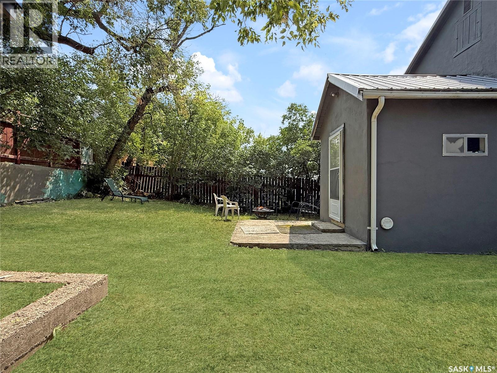 161 5th Avenue NE, Swift Current, Saskatchewan  S9H 2L1 - Photo 26 - SK044452