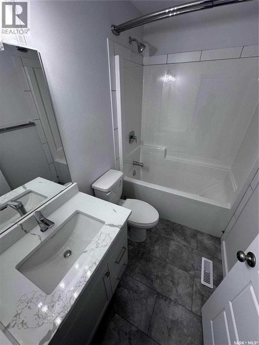 3115 Bowen Street, Regina, Saskatchewan  S4V 4C6 - Photo 10 - SK044038