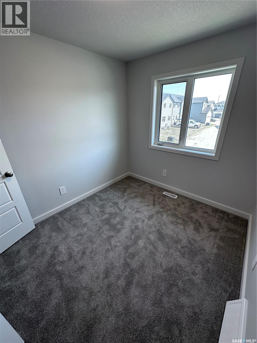 3115 Bowen Street, Regina, Saskatchewan  S4V 4C6 - Photo 9 - SK044038