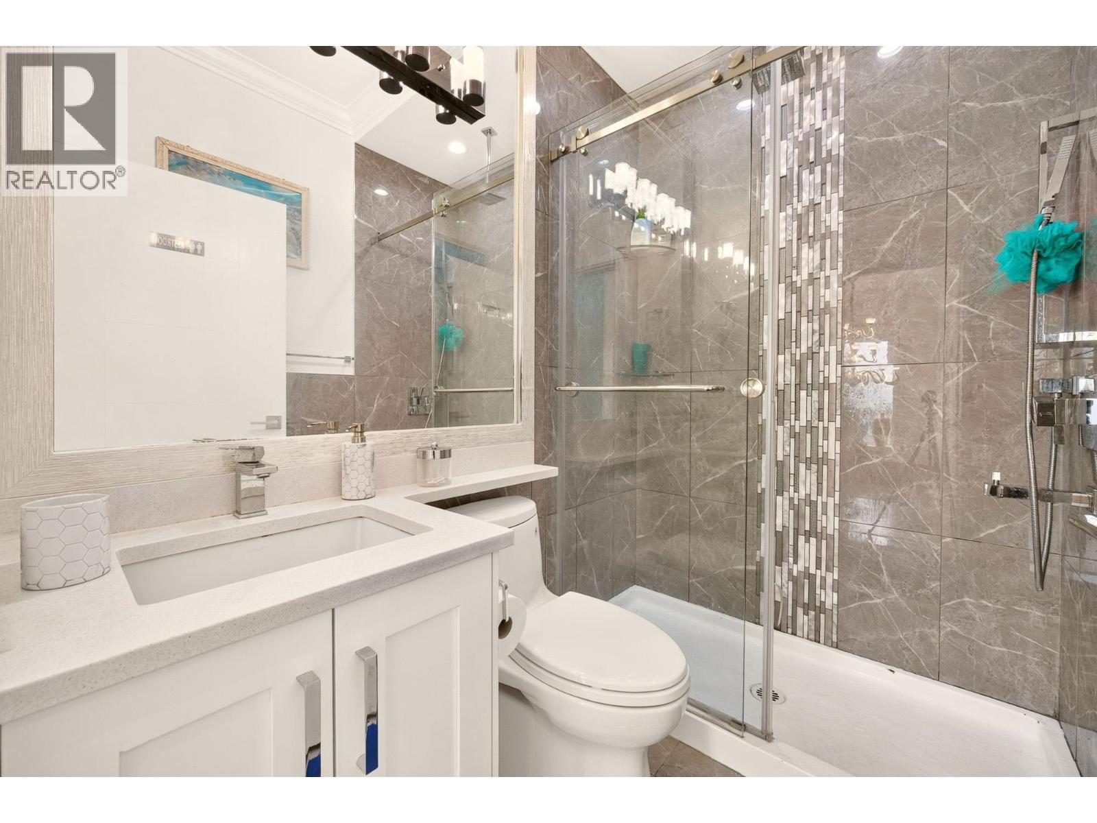 5886 Sherbrooke Street, Vancouver, British Columbia  V5W 3M9 - Photo 19 - R3138142
