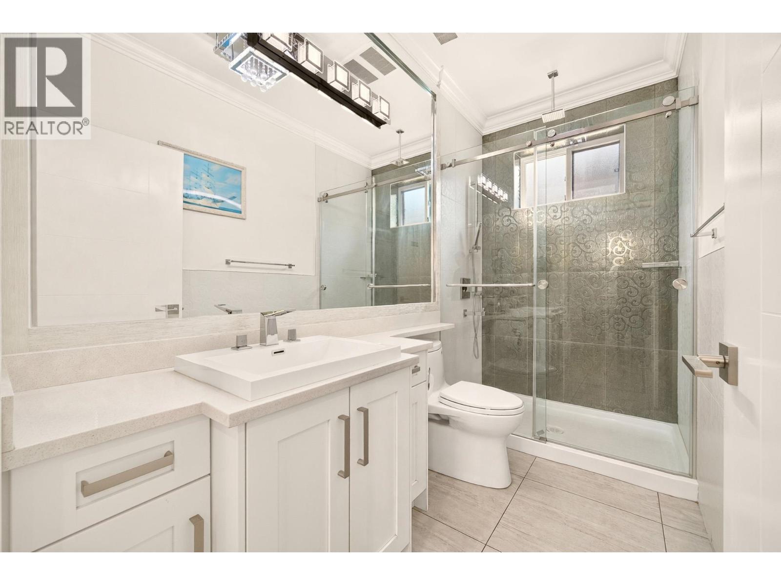 5886 Sherbrooke Street, Vancouver, British Columbia  V5W 3M9 - Photo 12 - R3138142