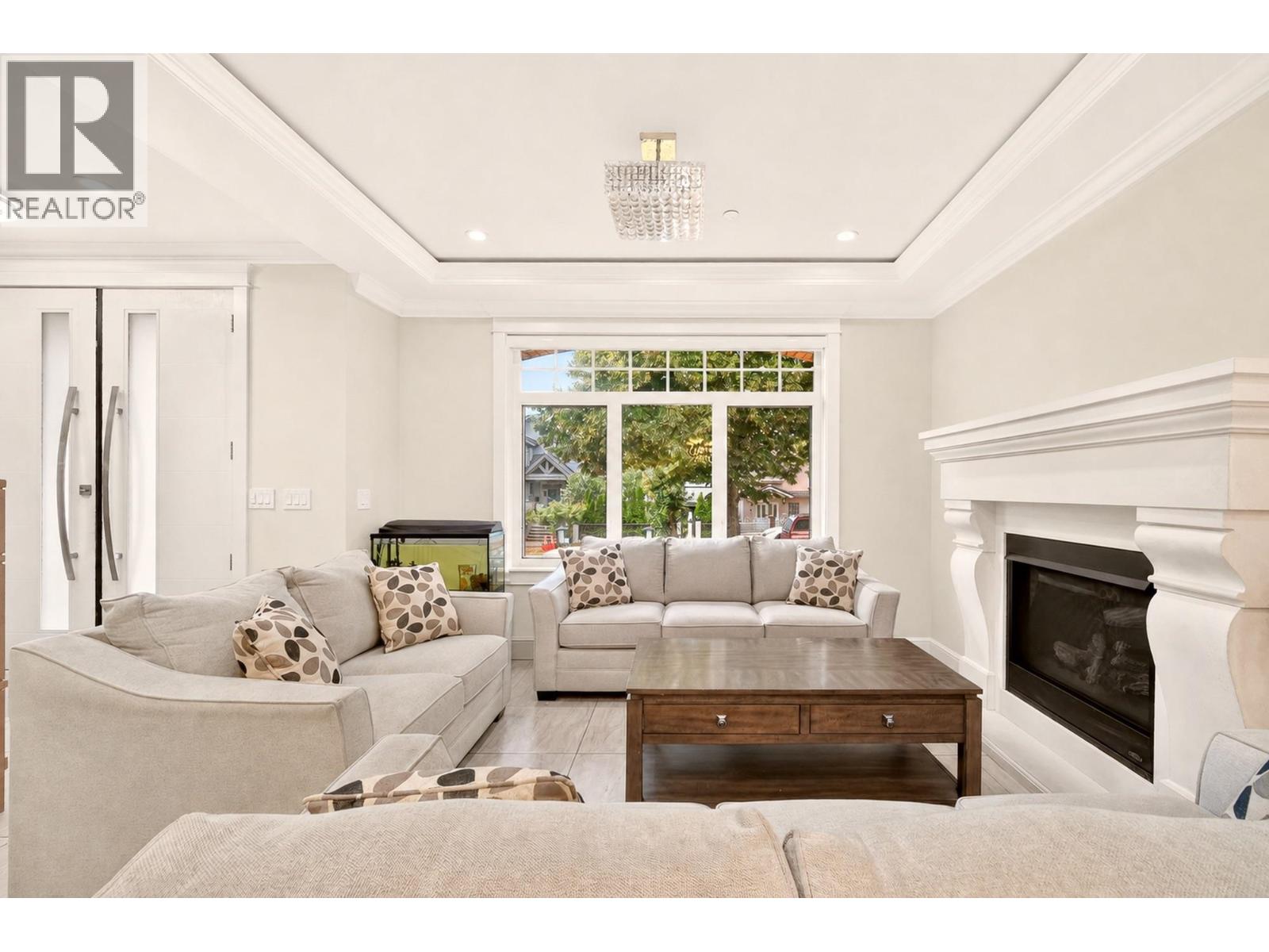 5886 Sherbrooke Street, Vancouver, British Columbia  V5W 3M9 - Photo 15 - R3138142