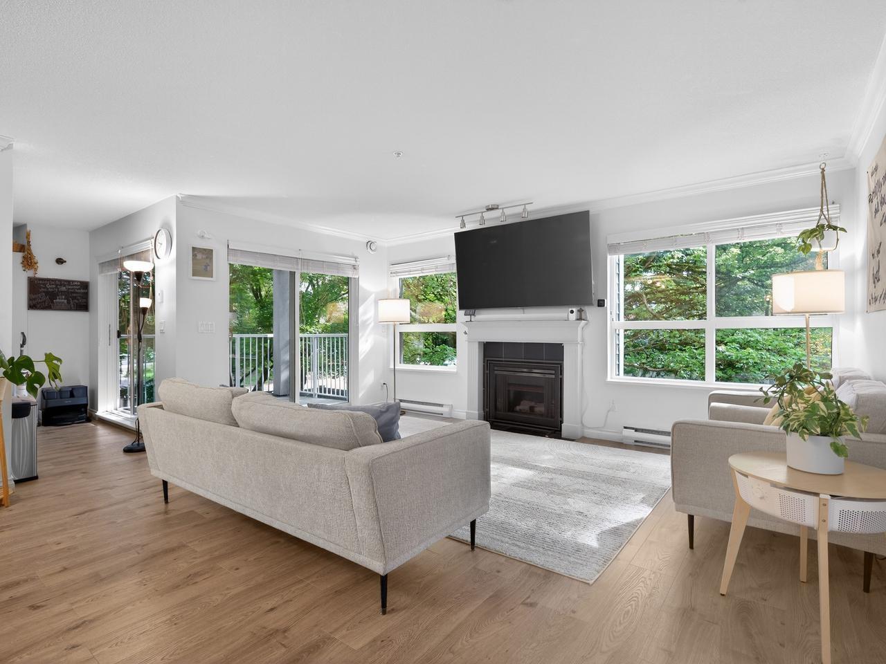 207 9668 148 STREET, Surrey, British Columbia
