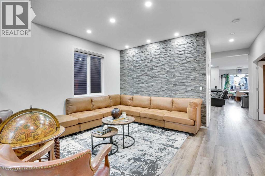 119 Panton Landing NW, Calgary, Alberta  T3K 0W4 - Photo 7 - A2328450