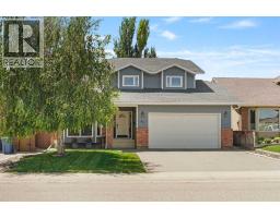 82 Sherwood Boulevard W, Lethbridge, Alberta