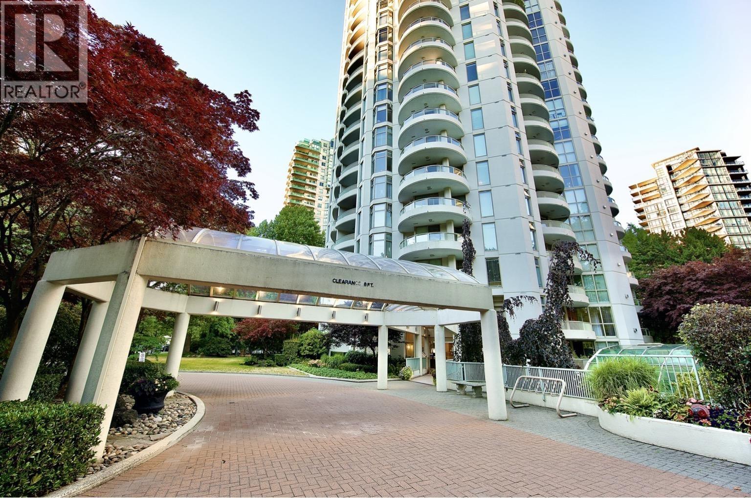 105 6188 PATTERSON AVENUE, Burnaby, British Columbia