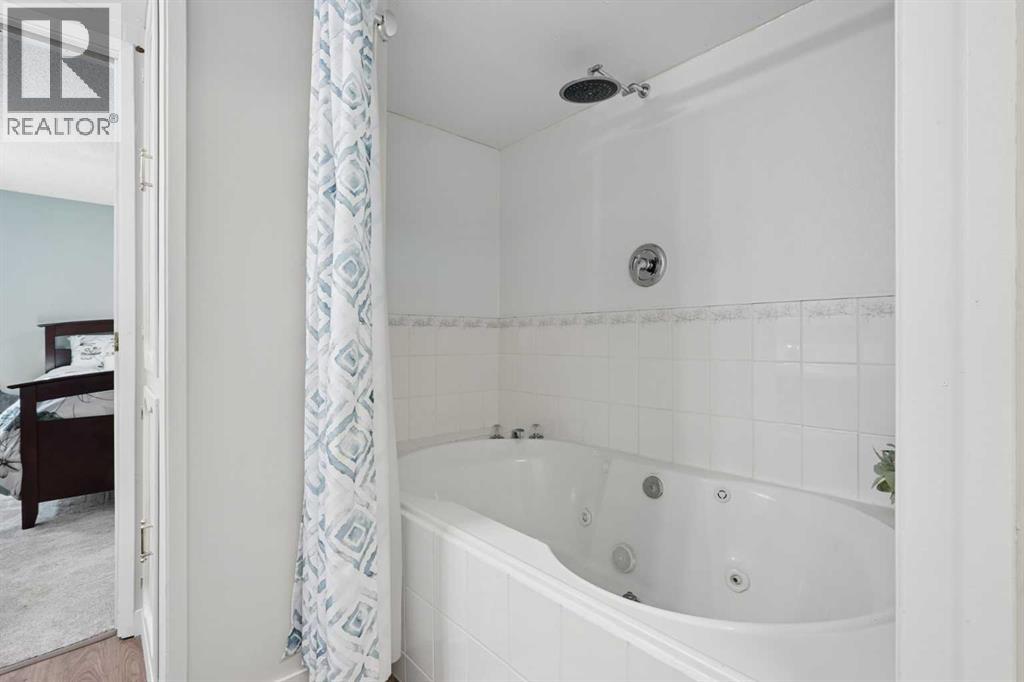 210 Dunkirk Street S, Lethbridge, Alberta  T1J 4E6 - Photo 36 - A2334536