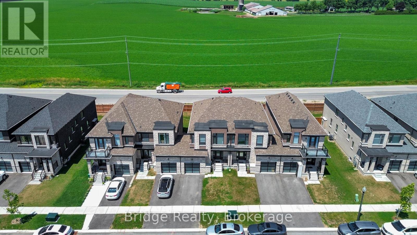 892 Sobeski Avenue, Woodstock, Ontario  N4T 0N7 - Photo 2 - X13643130