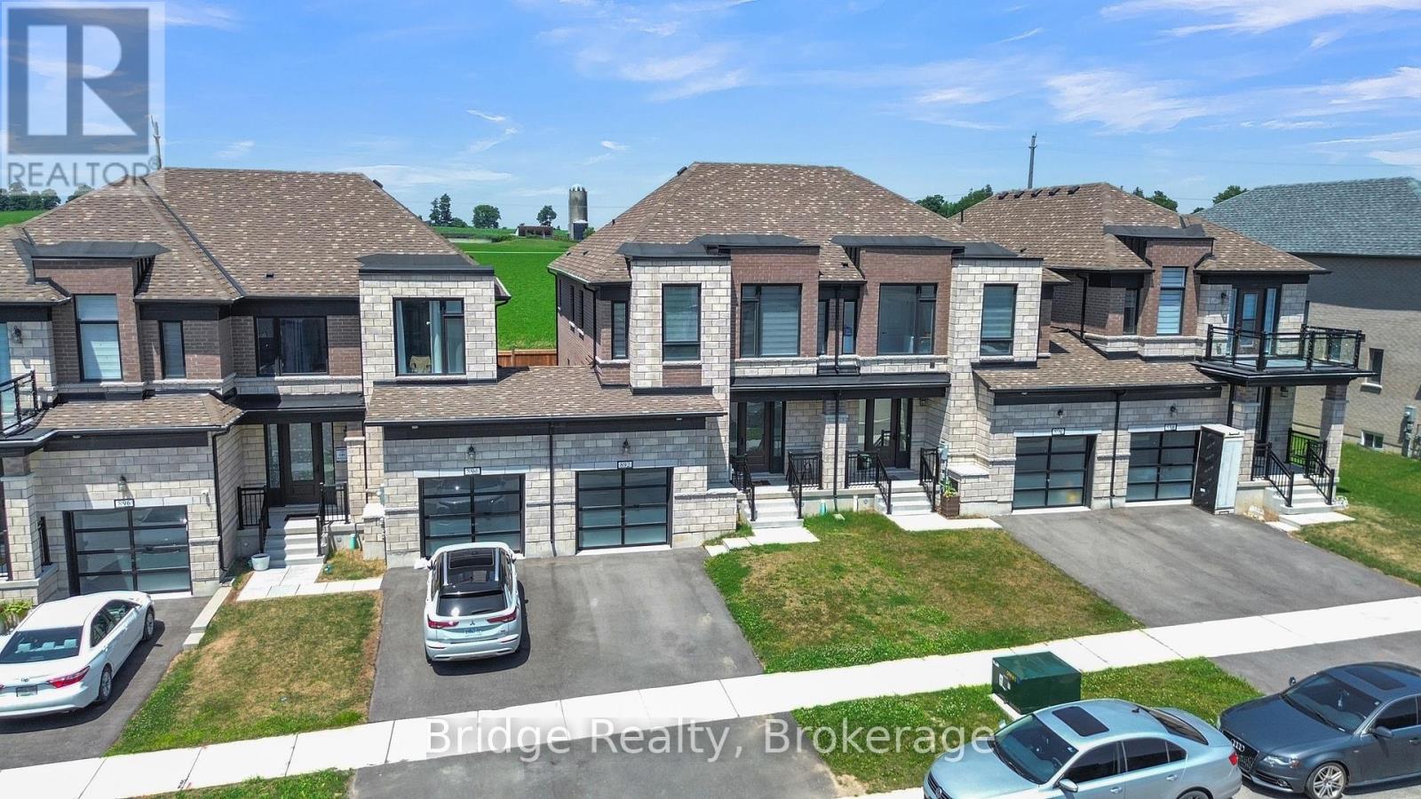 892 Sobeski Avenue, Woodstock, Ontario  N4T 0N7 - Photo 3 - X13643130
