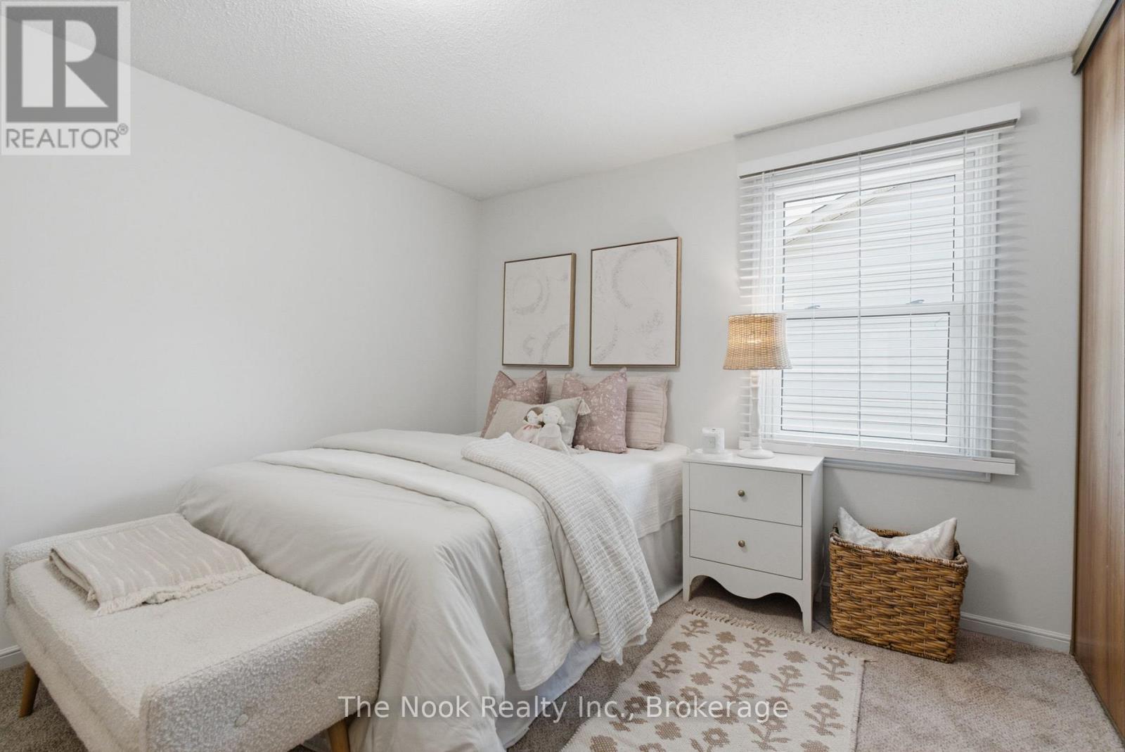 424 Prince Of Wales Drive, Whitby, Ontario  L1N 6M9 - Photo 33 - E13643134