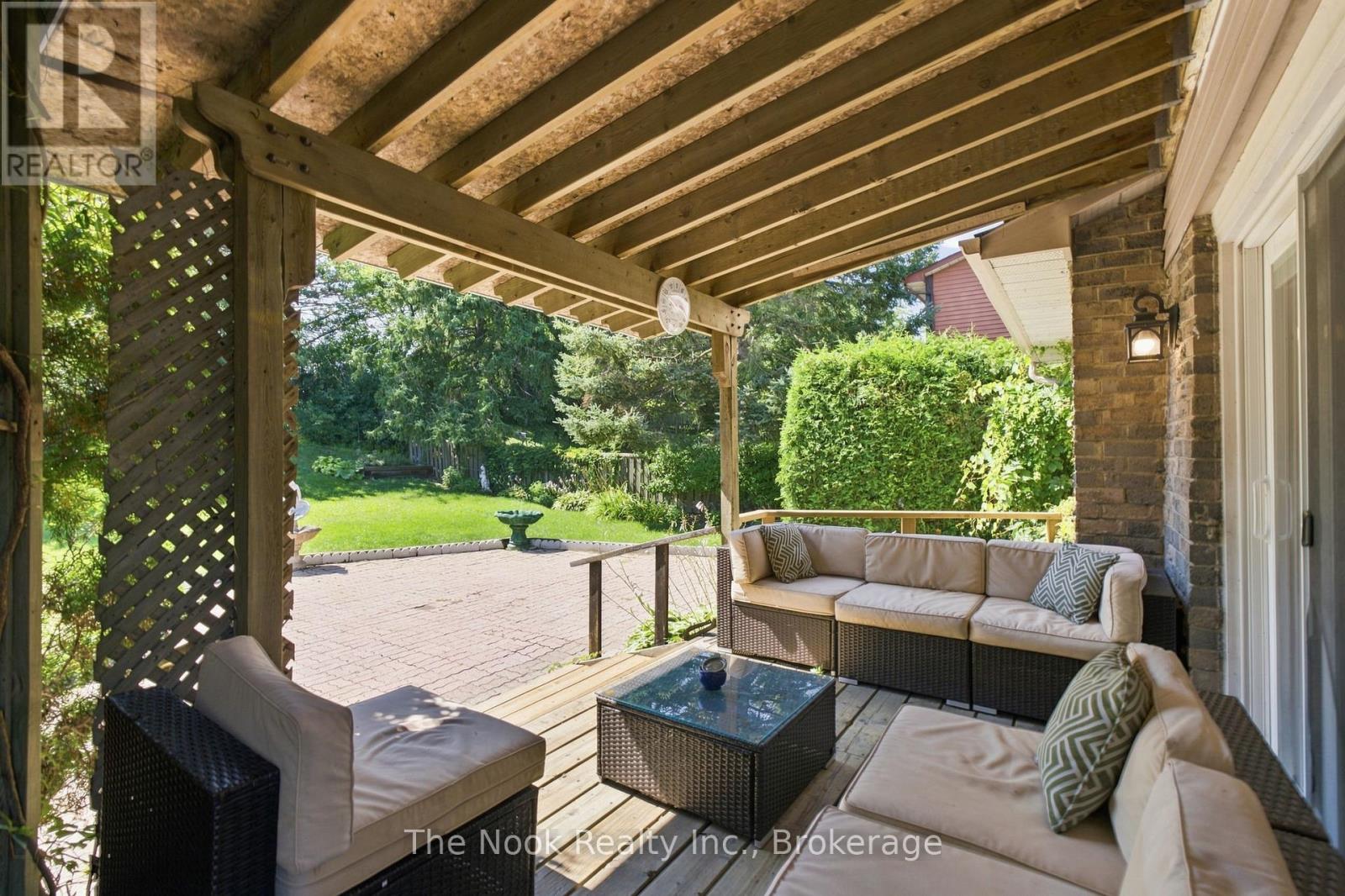 424 Prince Of Wales Drive, Whitby, Ontario  L1N 6M9 - Photo 45 - E13643134
