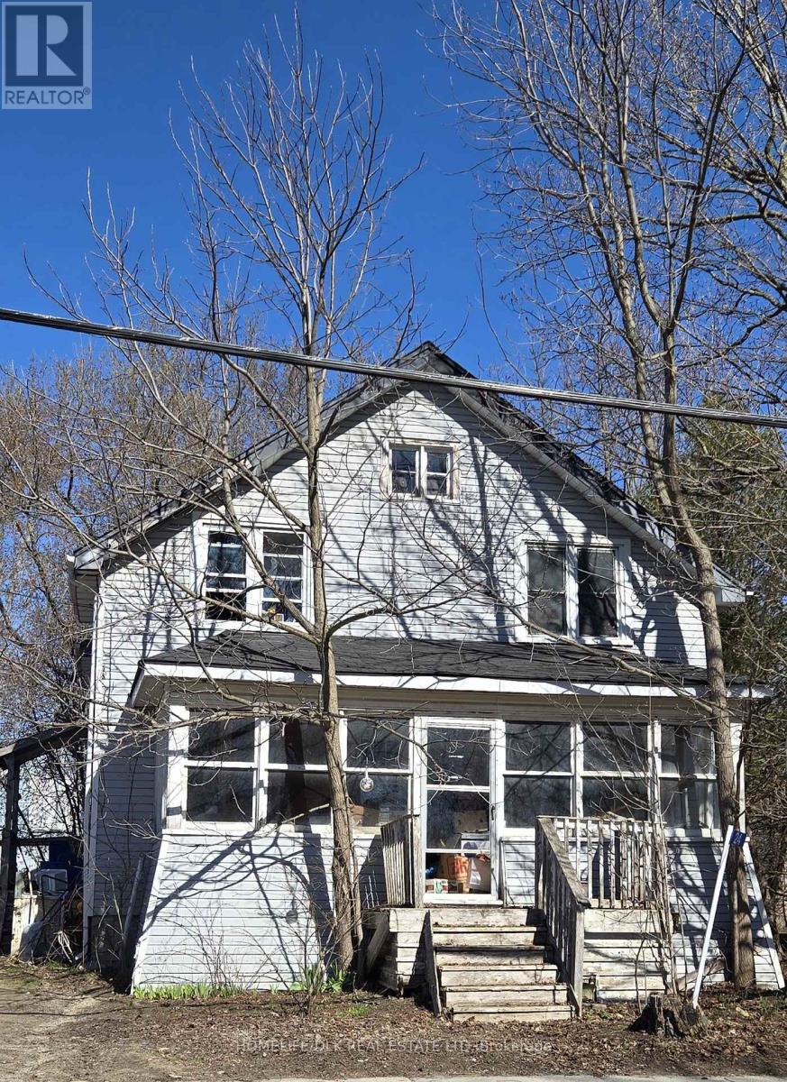 24 Centre Street N, Edwardsburgh/cardinal, Ontario K0E 1X0 - Photo 2 - X13636838