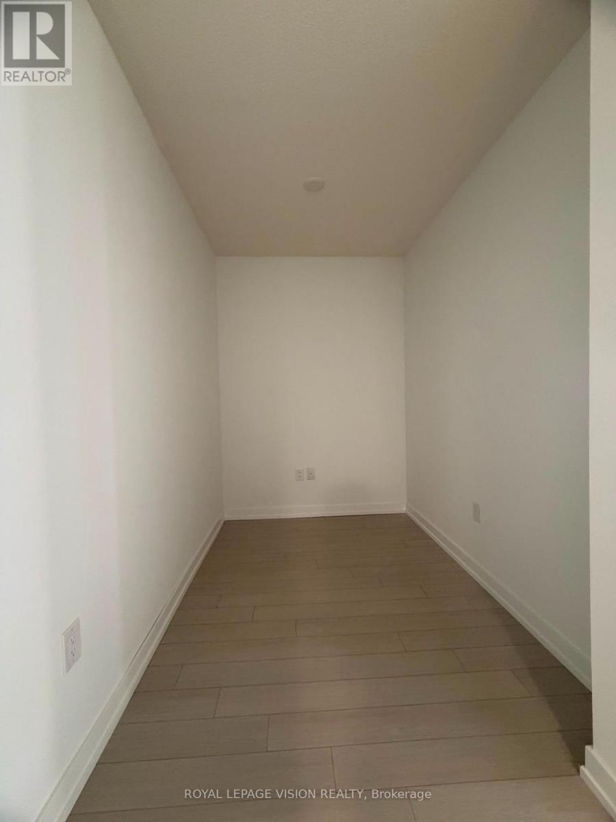 1112 - 4010 Eglinton Avenue W, Toronto, Ontario  M9A 0G5 - Photo 9 - W13639442