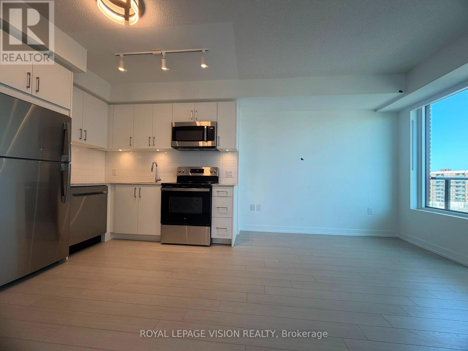 1112 - 4010 Eglinton Avenue W, Toronto, Ontario  M9A 0G5 - Photo 7 - W13639442