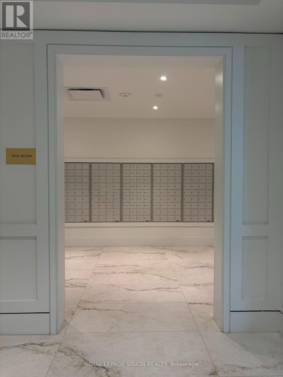1112 - 4010 Eglinton Avenue W, Toronto, Ontario  M9A 0G5 - Photo 17 - W13639442