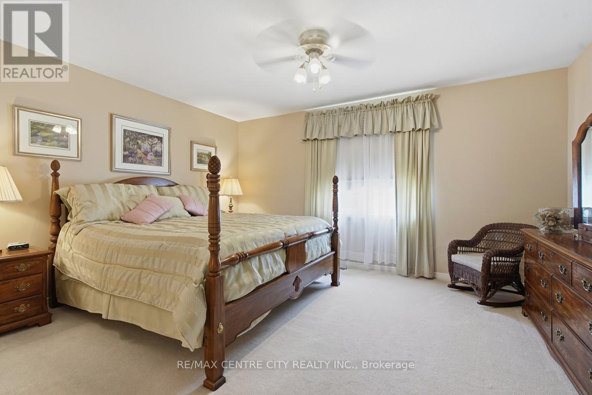 48 Ilderbrook Circle, Middlesex Centre, Ontario  N0M 2A0 - Photo 19 - X13643250