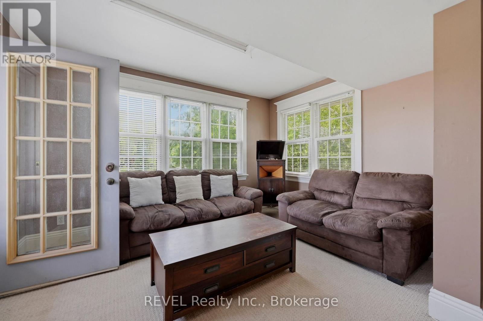 2732 Portage Road, Niagara Falls, Ontario  L2J 2J3 - Photo 28 - X13412798