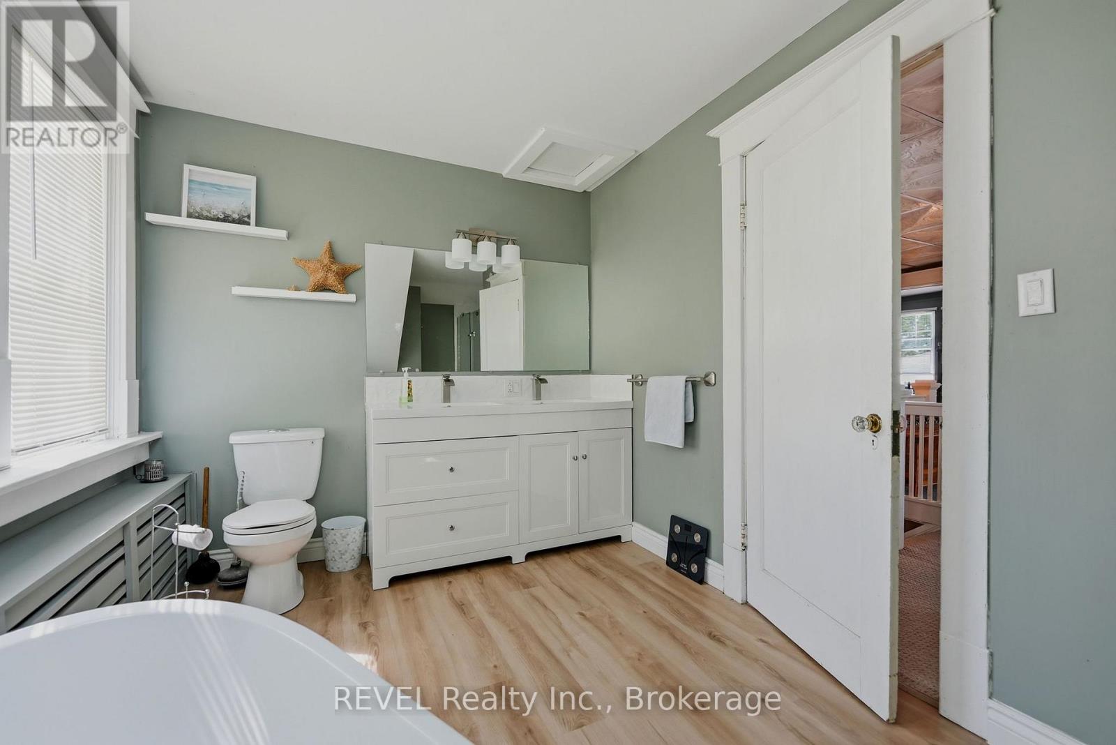 2732 Portage Road, Niagara Falls, Ontario  L2J 2J3 - Photo 33 - X13412798