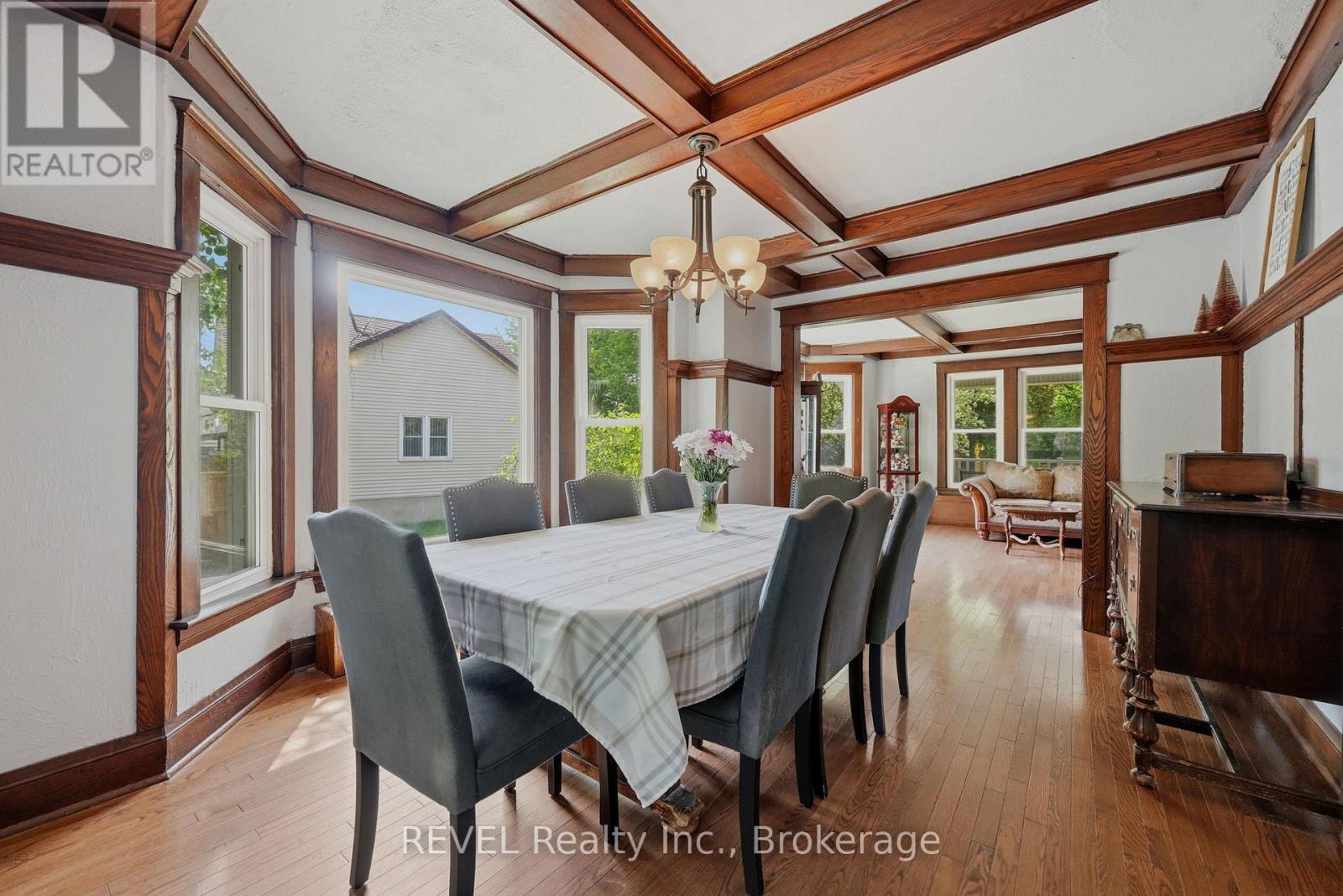 2732 Portage Road, Niagara Falls, Ontario  L2J 2J3 - Photo 12 - X13412798