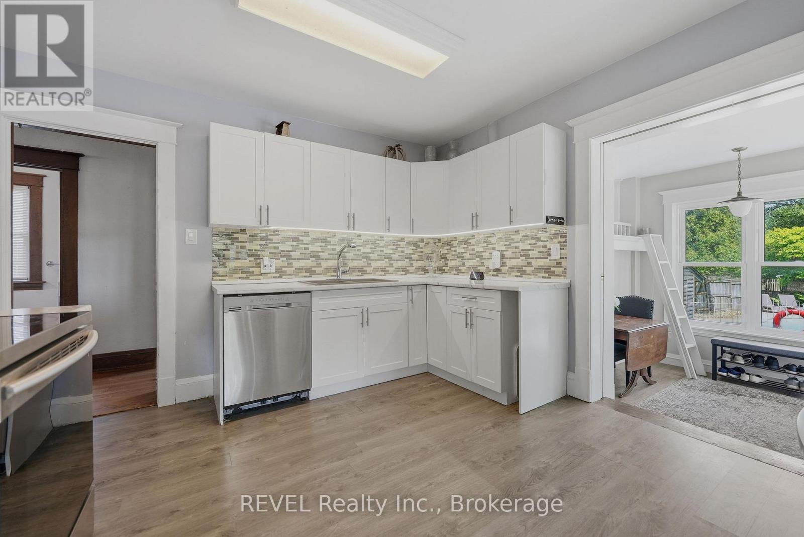 2732 Portage Road, Niagara Falls, Ontario  L2J 2J3 - Photo 23 - X13412798
