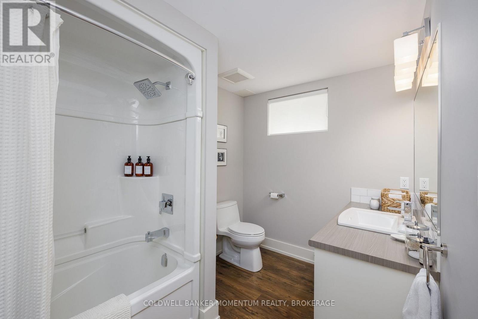 15 Virginia Street, Welland, Ontario  L3C 7A5 - Photo 36 - X13643164