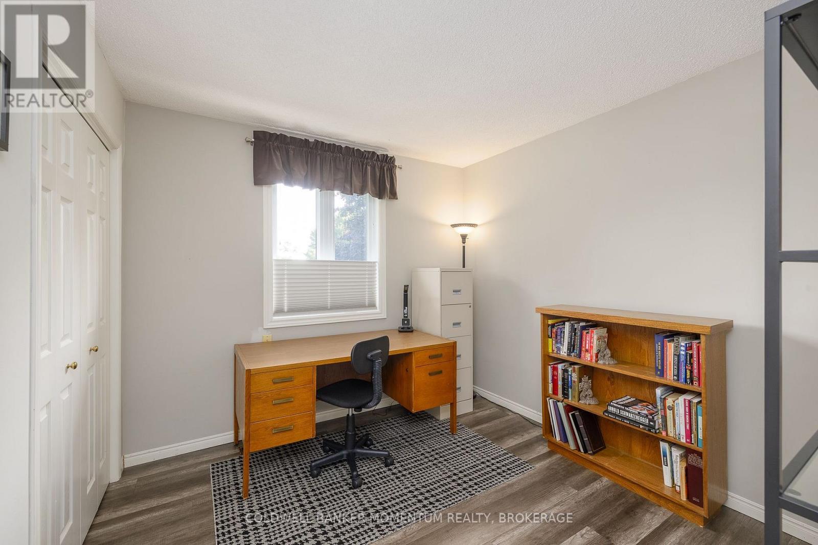 212 Livingston Avenue, Grimsby, Ontario  L3M 4V8 - Photo 23 - X13643170