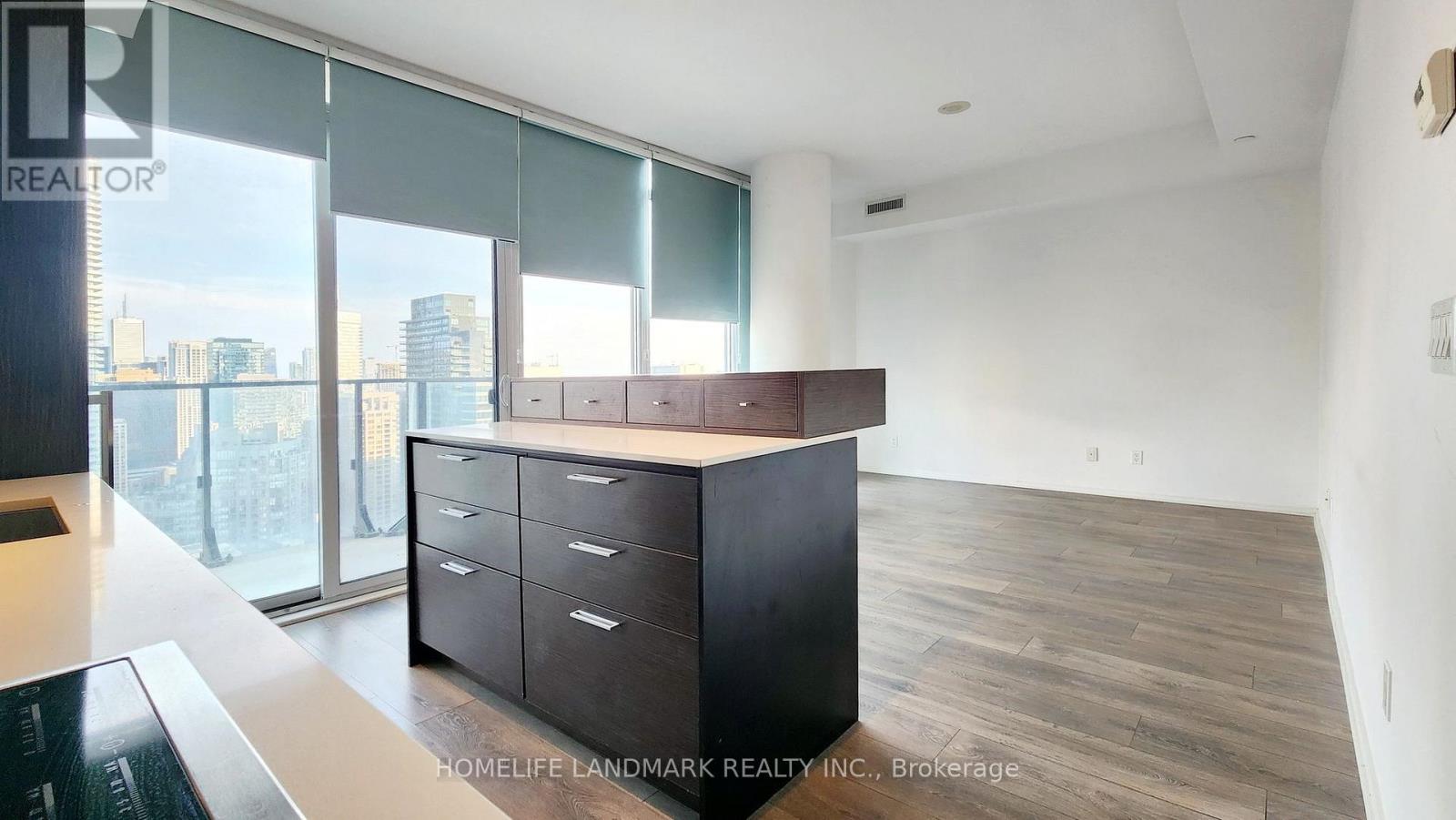 3303 - 75 St Nicholas Street, Toronto, Ontario  M4Y 0A5 - Photo 14 - C13643146