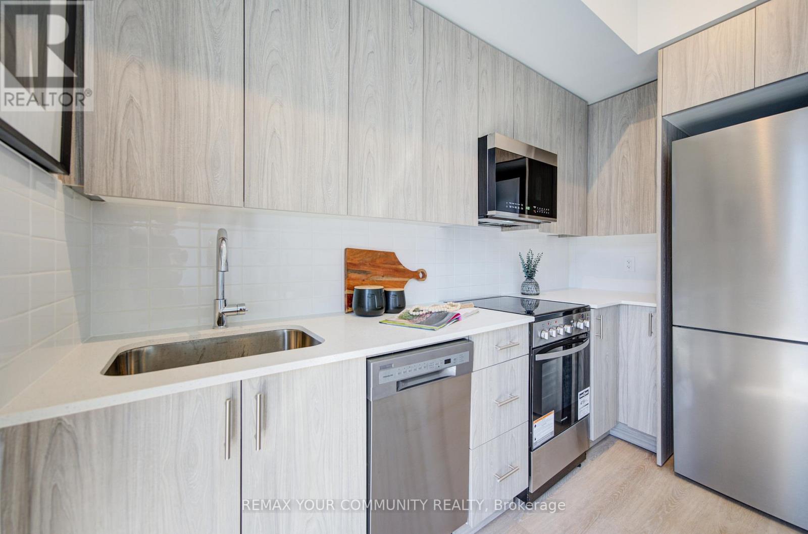 1403 - 15 Ellerslie Avenue, Toronto, Ontario  M2N 0L7 - Photo 11 - C13643198