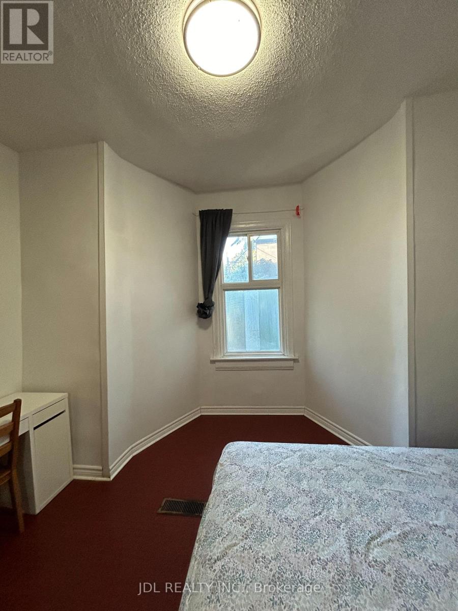 Suite Aa, Main Floor - 4 Fitzroy Terr Terrace, Toronto, Ontario  M5T 2K3 - Photo 2 - C13643208