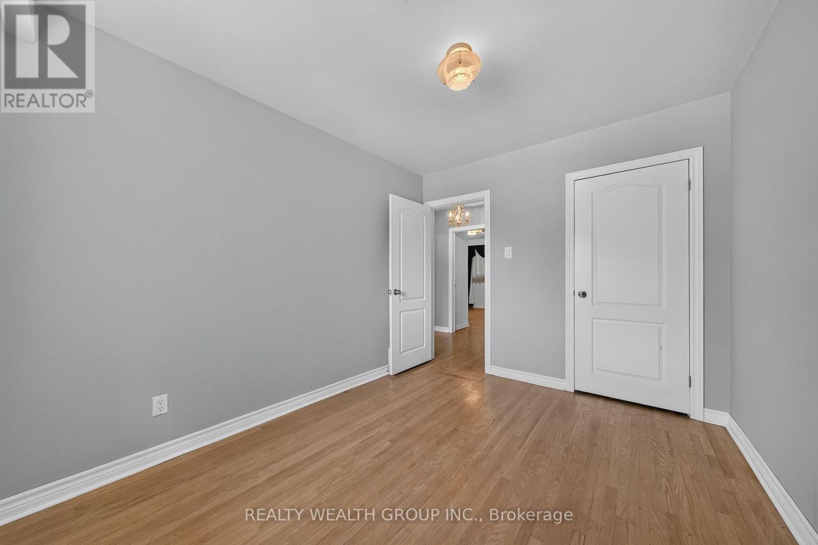 10 Derwent Court, Toronto, Ontario  M2M 2C3 - Photo 18 - C13643212