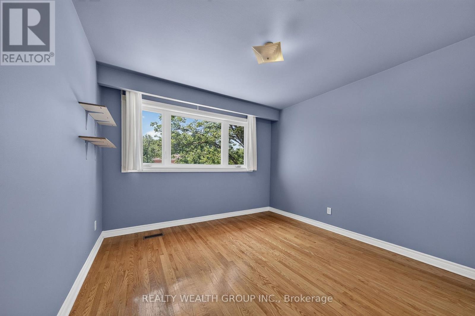 10 Derwent Court, Toronto, Ontario  M2M 2C3 - Photo 19 - C13643212