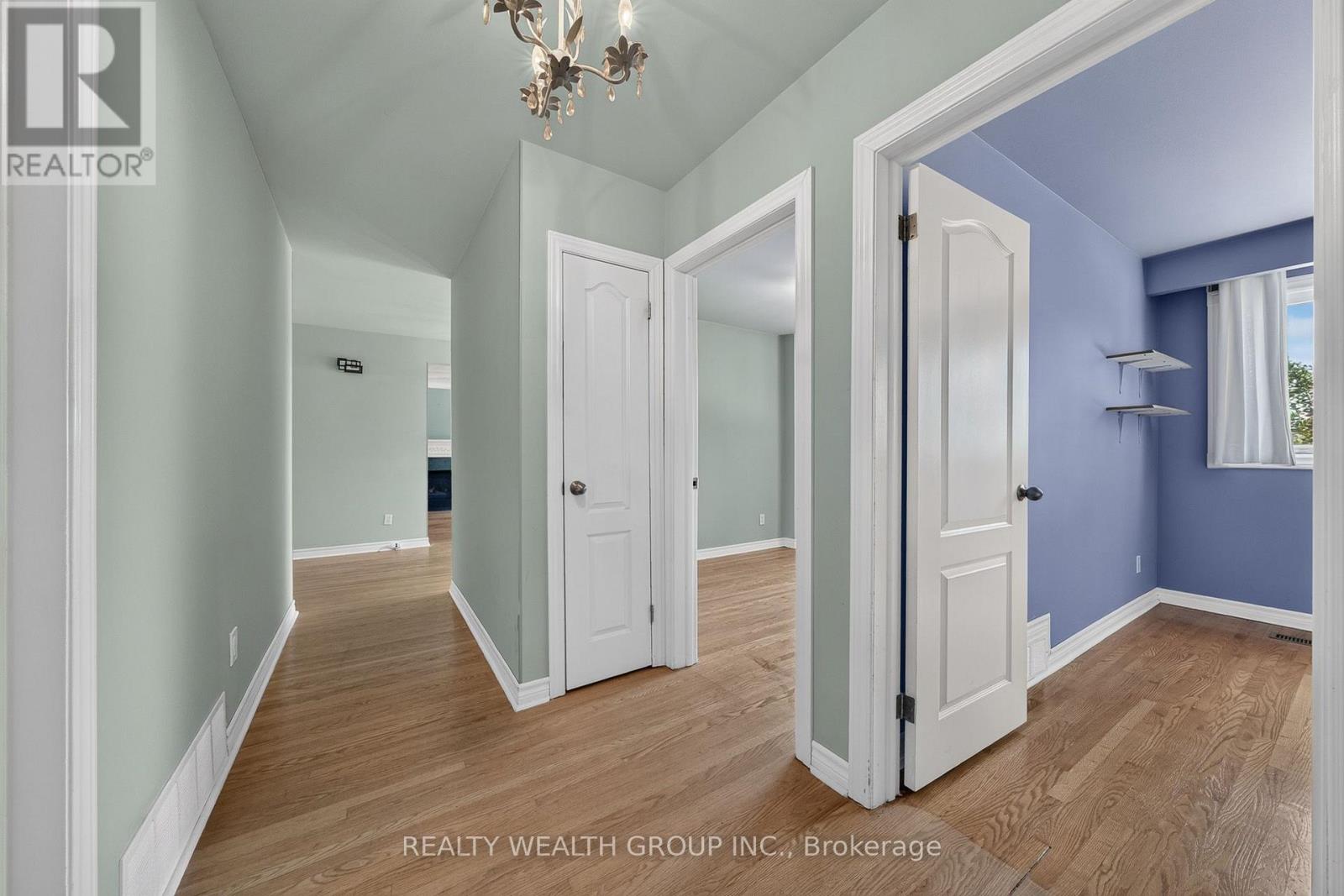 10 Derwent Court, Toronto, Ontario  M2M 2C3 - Photo 21 - C13643212