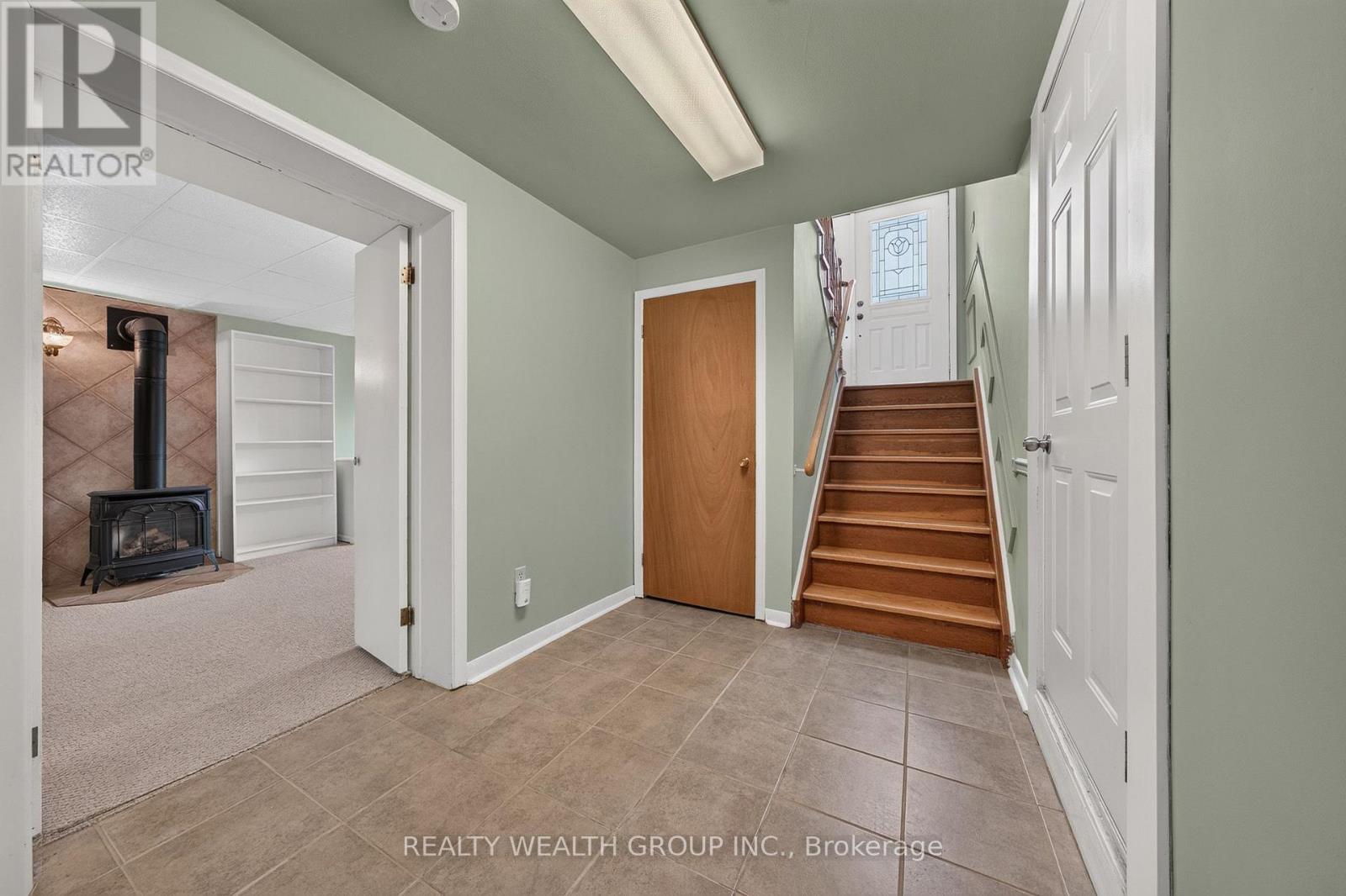 10 Derwent Court, Toronto, Ontario  M2M 2C3 - Photo 23 - C13643212
