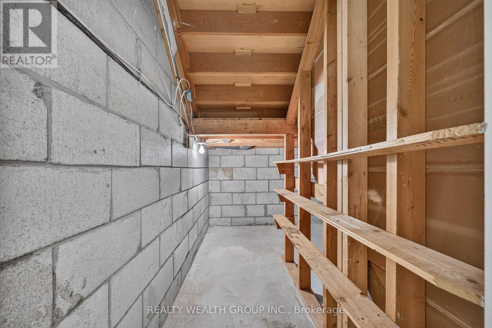 10 Derwent Court, Toronto, Ontario  M2M 2C3 - Photo 29 - C13643212