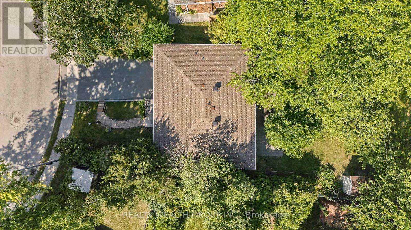 10 Derwent Court, Toronto, Ontario  M2M 2C3 - Photo 34 - C13643212