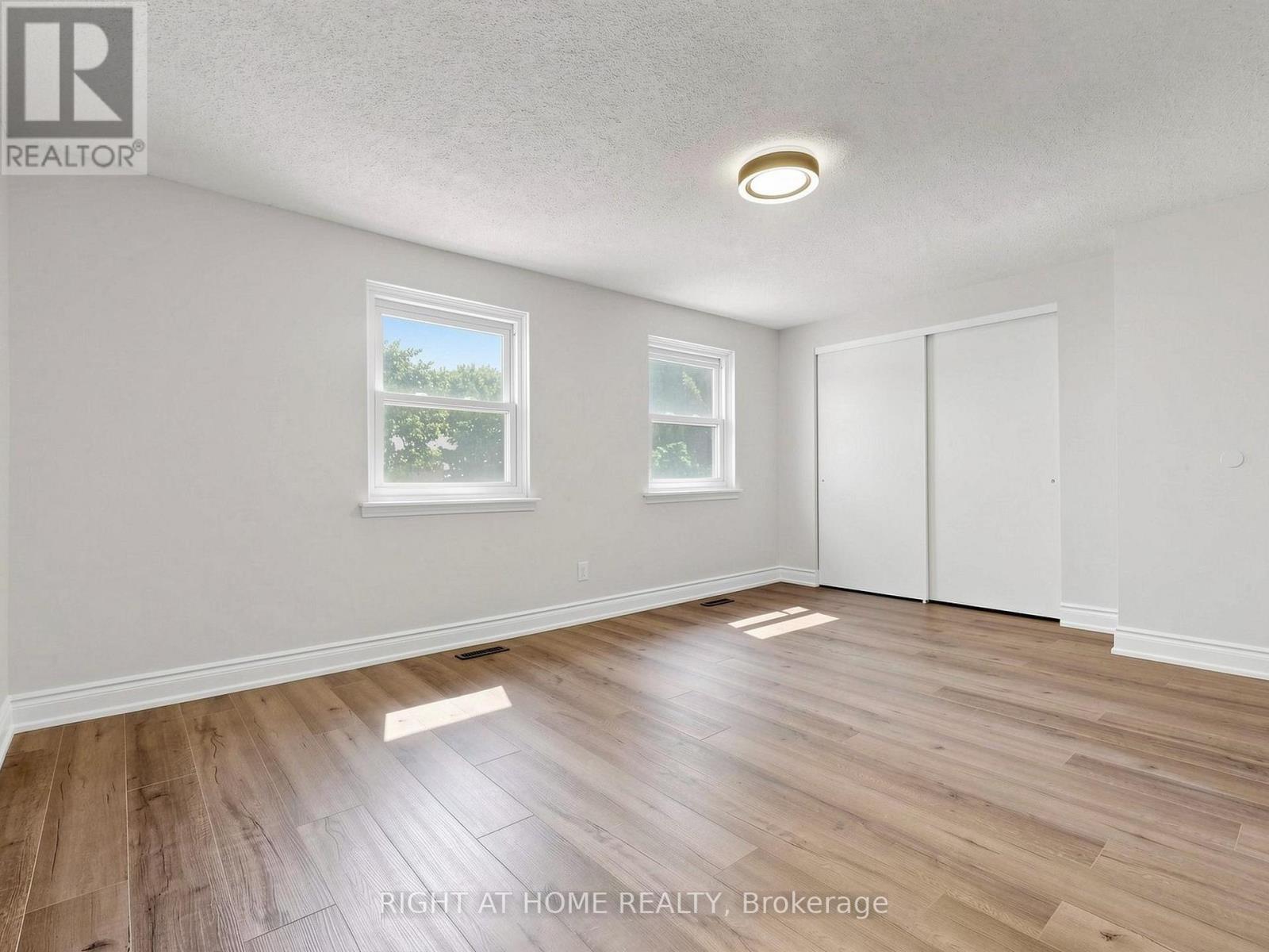 1332 Fenelon Crescent, Oshawa, Ontario  L1J 6G1 - Photo 12 - E13643188
