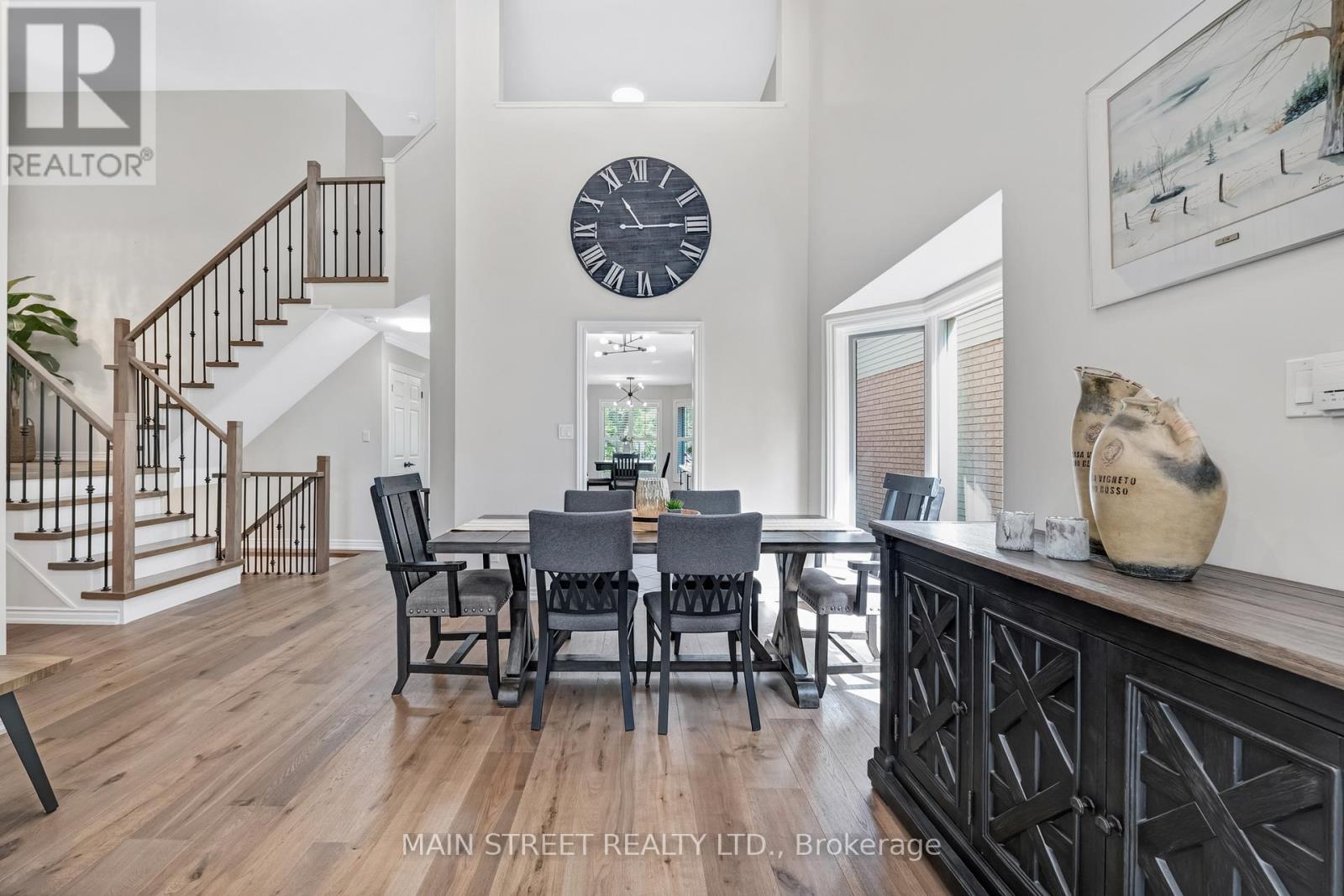 40 Via Amici, New Tecumseth, Ontario  L9R 2B4 - Photo 7 - N13643176